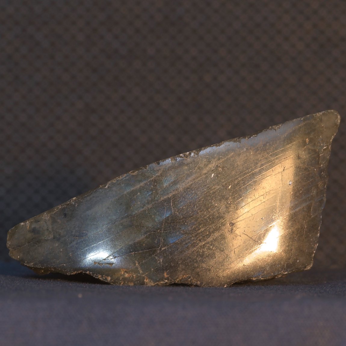 labradorite.jpg
